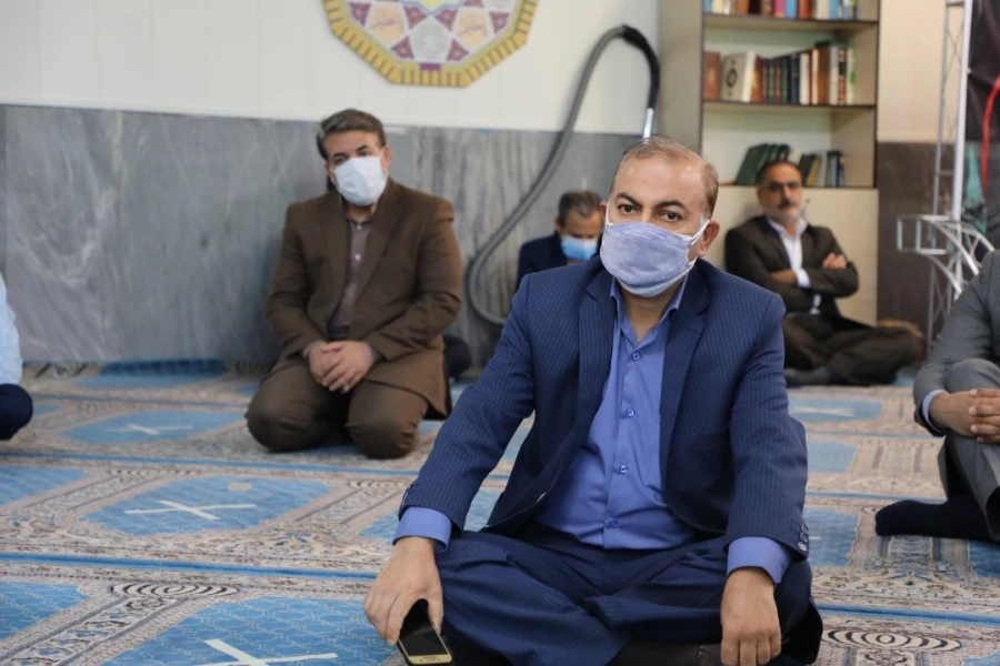 مکتب امام خمینی (ره) ترسیم کننده مسیر حرکت رهبران و مجاهدان انقلابی، اسلامی است 12