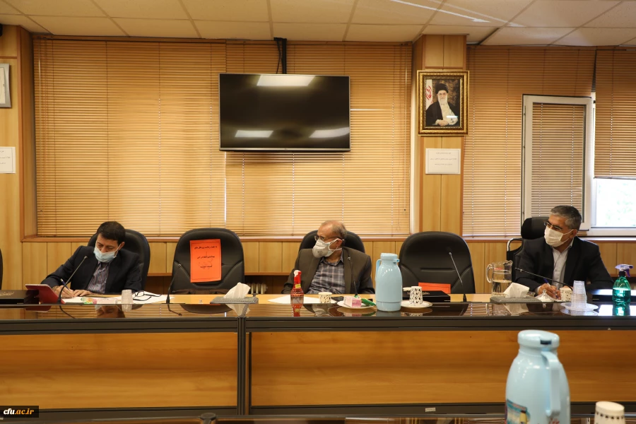 چهل و پنجمین جلسه شورای پژوهشی دانشگاه فرهنگیان برگزار شد 7