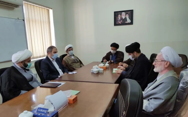  عرصه تعلیم و تربیت اساس فرهنگ کشور و جامعه معلمان اثر گذارترین در این زمینه هستند 10