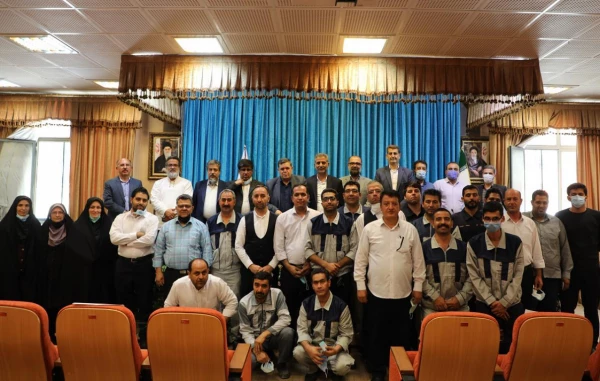 تقدیر از زحمات نیروهای خدماتی سازمان مرکزی در مراسم تشییع و تدفین شهید گمنام 2