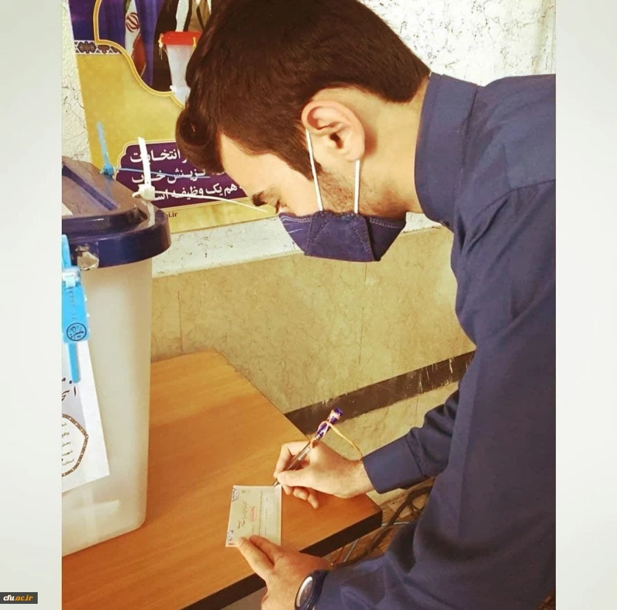 حضور پرشور دانشجومعلمان دانشگاه فرهنگیان یزد در انتخابات 1400 به روایت تصویر
 10