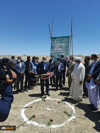 با حضور استاندار سیستان و بلوچستان؛ مجتمع دانشگاهی فرهنگیان استان کلنگ زنی شد
 5