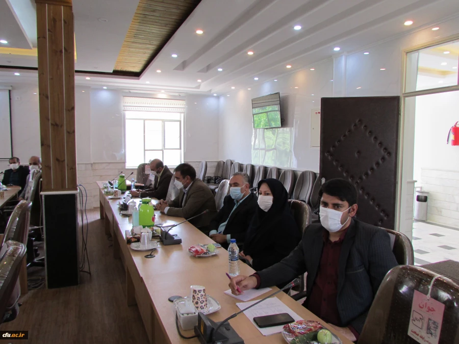 اگر میخواهیم تربیت معلم تاثیرگذار باشد باید نگاه مکتبی و انقلابی داشته باشیم
 9