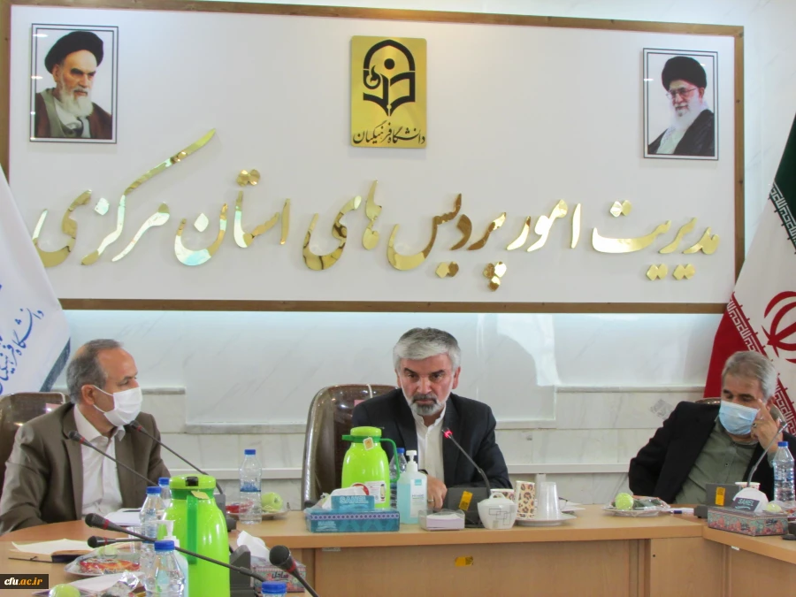 اگر میخواهیم تربیت معلم تاثیرگذار باشد باید نگاه مکتبی و انقلابی داشته باشیم
 10