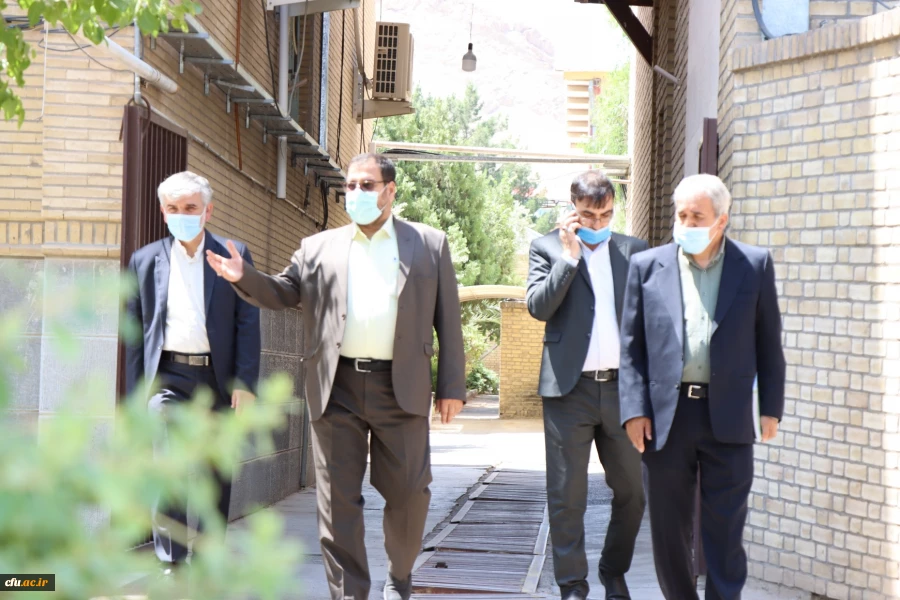 بازدید معاونت آموزشی و تحصیلات تکمیلی دانشگاه فرهنگیان از مدیریت امور پردیس های استان قم 11