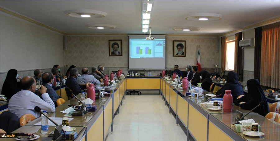 برگزاری جلسه بررسی عملکرد اساتید دانشگاه فرهنگیان خراسان رضوی در سامانه الکترونیکی lms 2