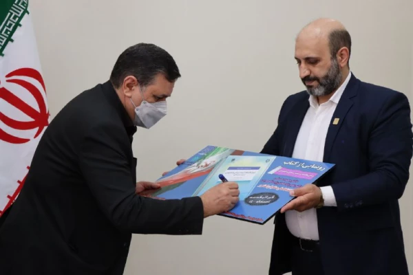 مخاطب محوری در کتب درسی دانشگاه فرهنگیان مورد توجه قرار دارد

 2