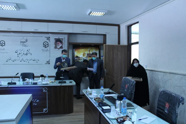 برگزاری جلسه ارائه گزارش تحلیلی ارتقاء کیفیت فضاهای دانشجویی خراسان رضوی 5