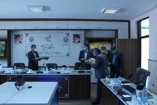 برگزاری جلسه ارائه گزارش تحلیلی ارتقاء کیفیت فضاهای دانشجویی خراسان رضوی 7