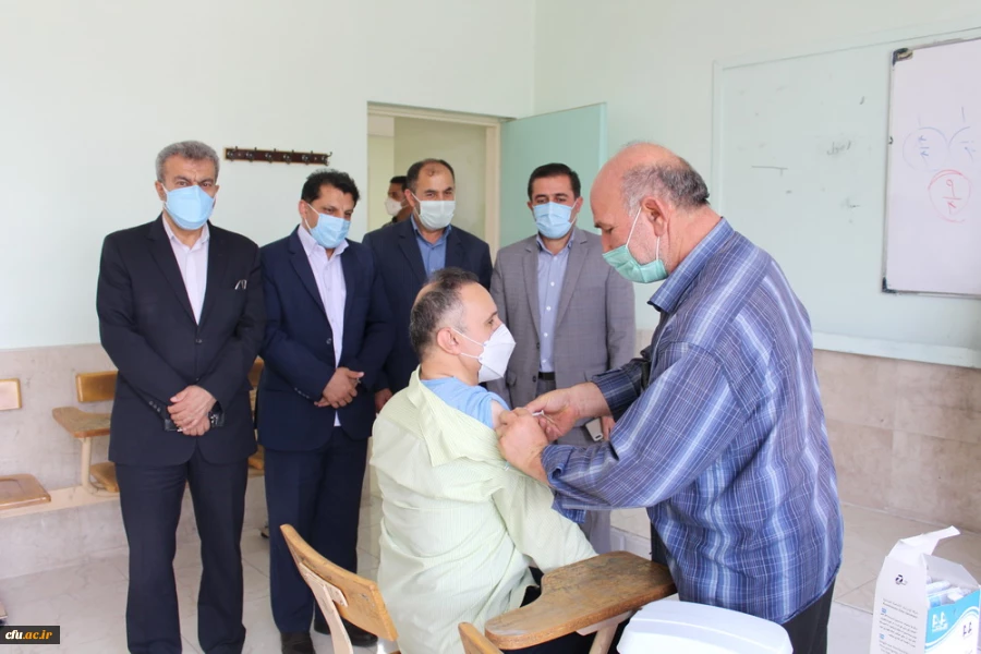 واکسیناسیون کارکنان و اعضای هیات علمی دانشگاه فرهنگیان استان قزوین 3