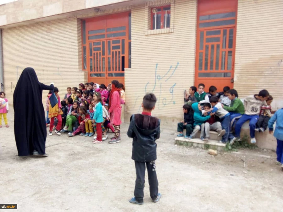 اعزام دانشجو معلمان داوطلب جهت تدریس به دانش آموزان در مناطق محروم به همت بسیج دانشجویی 3