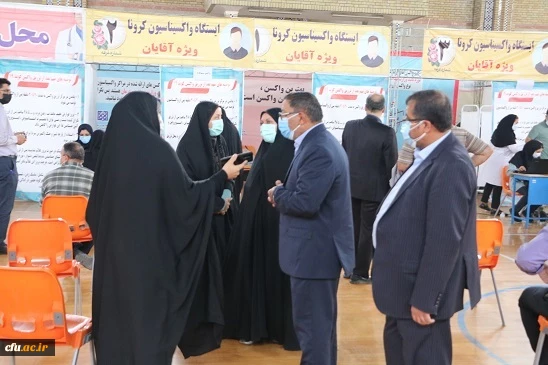  آغاز واکسیناسیون اساتید و کارکنان دانشگاه فرهنگیان استان تهران در مرکز واکسیناسیون اداره کل آموزش و پرورش شهرستانهای استان تهران 5