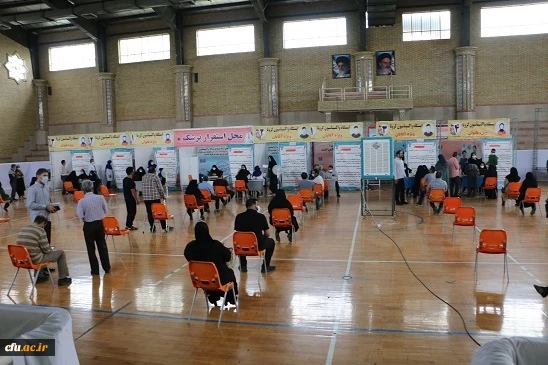  آغاز واکسیناسیون اساتید و کارکنان دانشگاه فرهنگیان استان تهران در مرکز واکسیناسیون اداره کل آموزش و پرورش شهرستانهای استان تهران 8