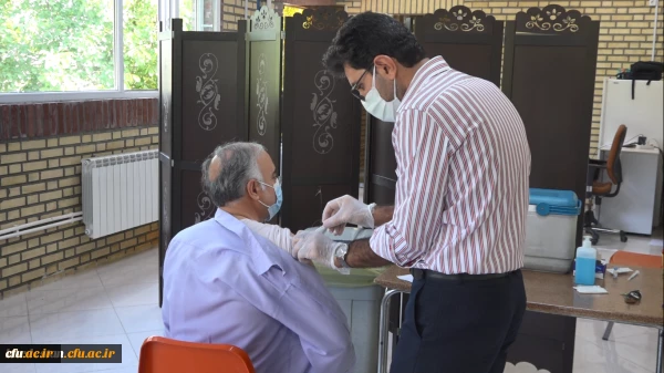 واکسیناسیون اساتید و همکاران دانشگاه فرهنگیان کردستان 14
