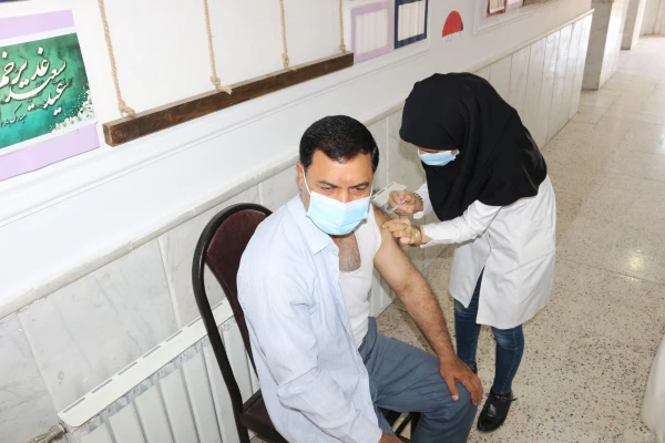 واکسیناسیون استادان ، کارکنان و دانشجومعلمان دانشگاه فرهنگیان خراسان شمالی 5