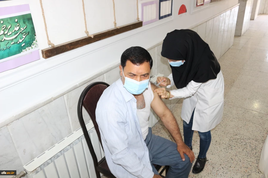 واکسیناسیون استادان ، کارکنان و دانشجومعلمان دانشگاه فرهنگیان خراسان شمالی 5