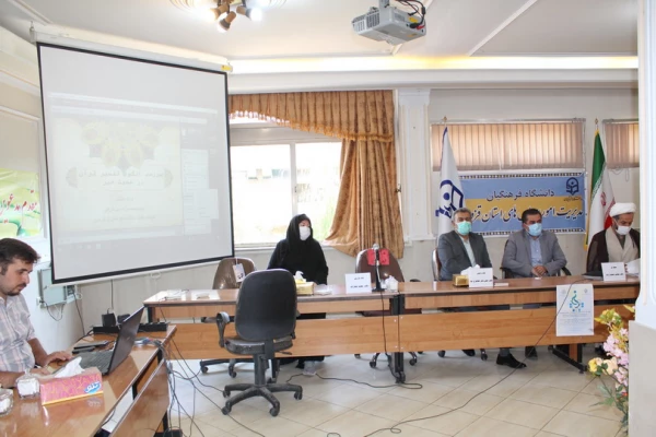 برگزاری کرسی نقد و بررسی با موضوع بررسی الگوی تفسیر قرآن در حجیت خبر واحد 8