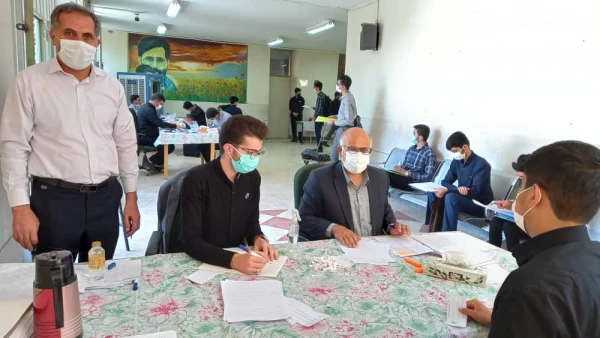 انتخاب بهترین ها ،یکی از رموز موفقیت دانشگاه فرهنگیان خواهد بود. 11