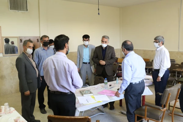 بازدید مدیر کل آموزش و پرورش استان یزد از روند برگزاری مصاحبه داوطلبان ورود به دانشگاه فرهنگیان سال 1400
 4