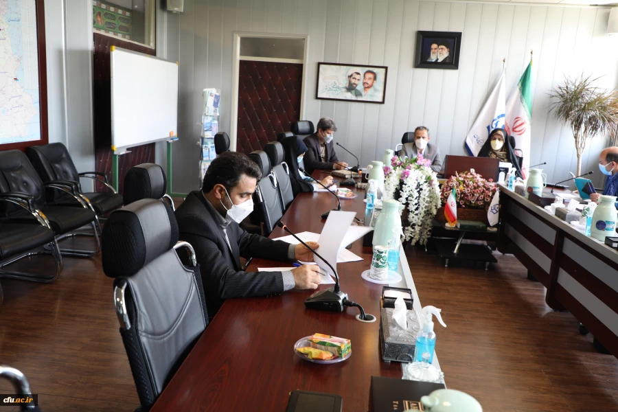 افزایش پنجاه درصدی مبلغ حمایت از شرکت اعضا هیات علمی در همایش های علمی خارج از کشور 4