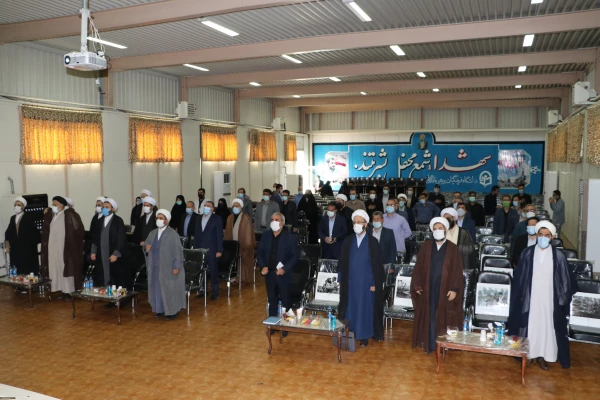 
آیین تکریم و معارفه مسئول نهاد نمایندگی مقام معظم رهبری در دانشگاه فرهنگیان استان آذربایجان شرقی
 6