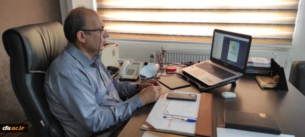 کارگاه کشوری آشنائی با چگونگی تدوین کرسی های نظریه پردازی، نقد و مناظره
 4