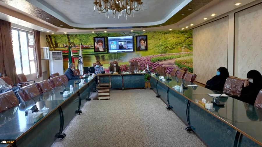 برگزاری دومین همایش ملی آموزش الهیات در استان اصفهان 7