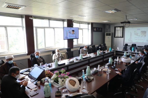 پیام کلیدی بیانیه گام دوم انقلاب، "انقلابی بمانیم و پیشرفت کنیم" 2