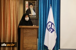 معلم حجت دانش آموز است 4