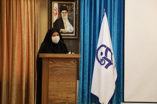 معلم حجت دانش آموز است 4