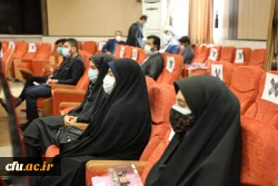 معلم حجت دانش آموز است 7