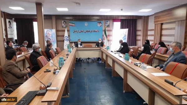 جلسه هم اندیشی و پاسخ به مطالبات و دغدغه های استادان دانشگاه فرهنگیان اردبیل در آستانه سال تحصیلی جاری 2