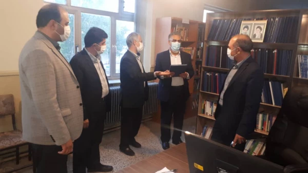 جلسه هم اندیشی و پاسخ به مطالبات و دغدغه های استادان دانشگاه فرهنگیان اردبیل در آستانه سال تحصیلی جاری 12