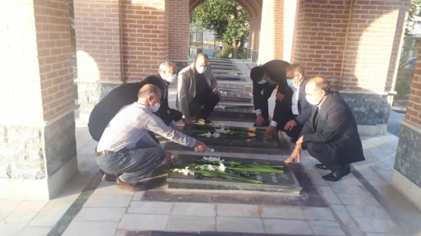 جلسه هم اندیشی و پاسخ به مطالبات و دغدغه های استادان دانشگاه فرهنگیان اردبیل در آستانه سال تحصیلی جاری 17