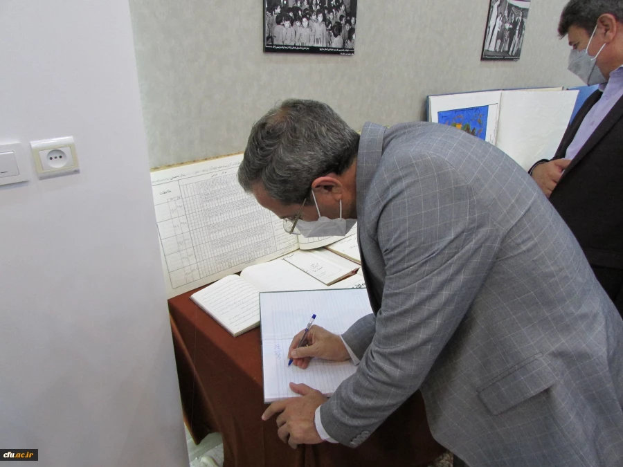 موزه اسناد و مفاخر تربیت معلم استان مرکزی افتتاح شد 5