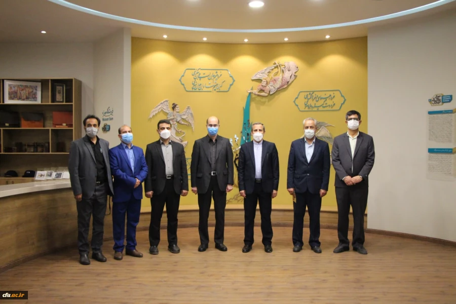 بازدید معاون پژوهش و فناوری دانشگاه فرهنگیان کشور از موزه دانشگاه فردوسی مشهد 13