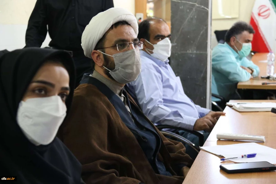 کارگاه دانش افزائی اعضای هیات علمی
 3