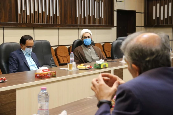 جلسه بنیاد خیّرین حامی دانشگاه فرهنگیان یزد
 4