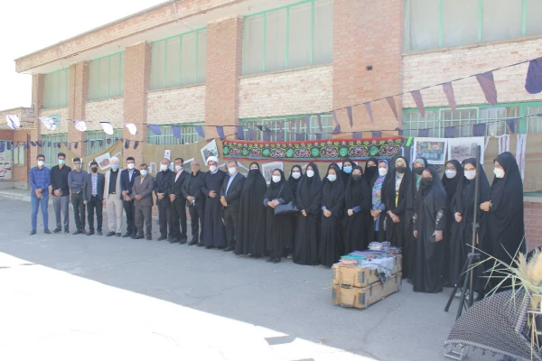 برگزاری آیین استقبال از دانشجو معلمان در سال تحصیلی 1400 در پردیس های استان سمنان 5