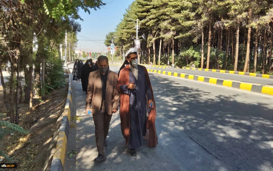 برگزاری مراسم پیاده روی جاماندگان اربعین حسینی در دانشگاه فرهنگیان کرمان 4