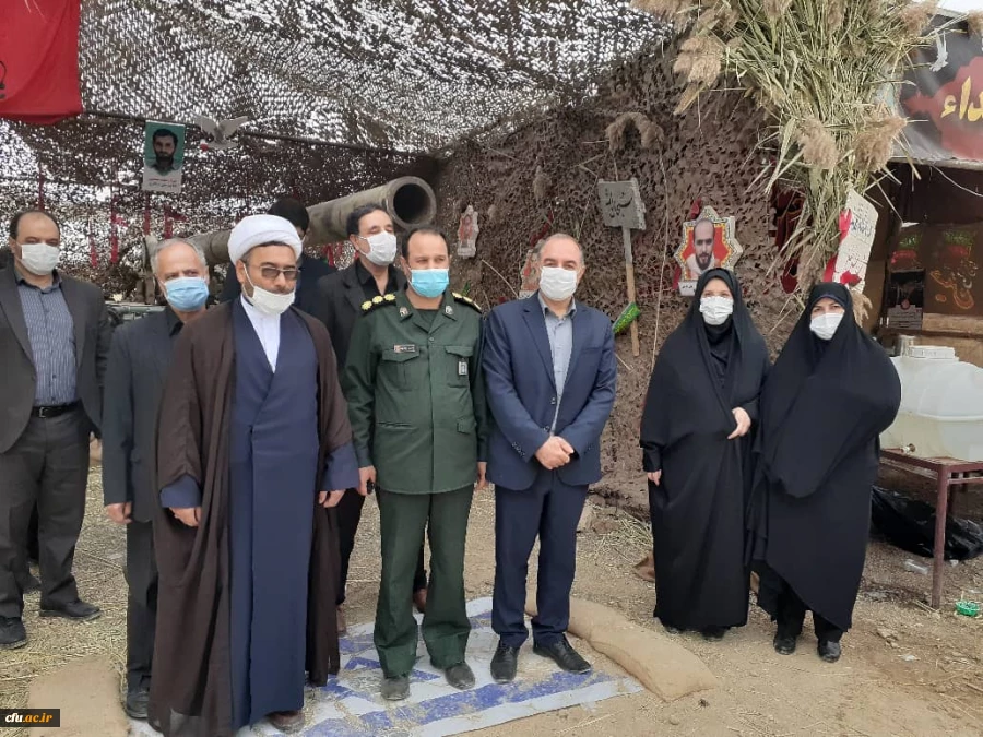 مراسم قرائت زیارت عاشورا و غبارروبی و عطر افشانی مزار مطهر شهدای دفاع مقدس استان اردبیل