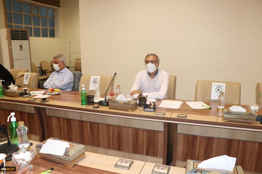 دومین جلسه بنیاد خیرین حامی دانشگاه فرهنگیان استان اصفهان 10