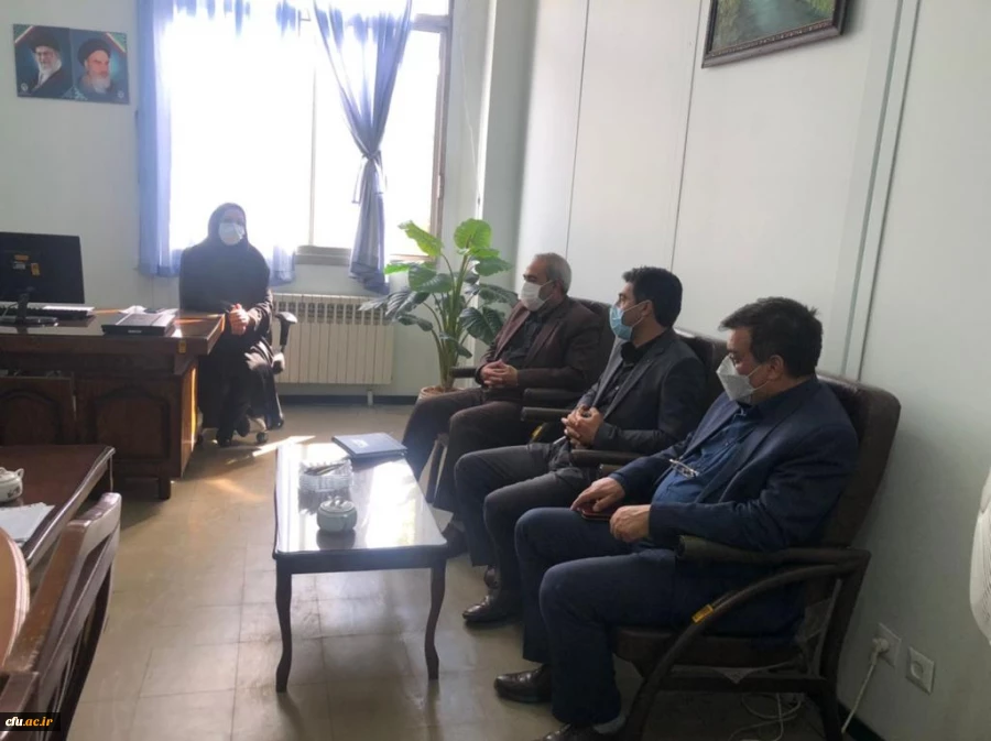 بازدید مدیریت امور پردیس های استان آذربایجانشرقی از روند ثبت نام حضوری دانشجو معلمان جدید الورود      14