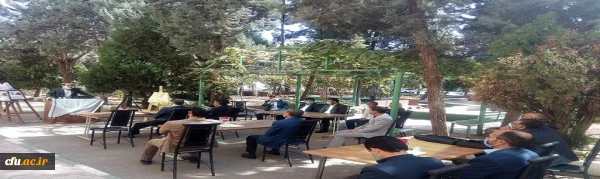 به مناسبت گرامیداشت هفته دفاع مقدس 
مراسم تجلیل از رزمندگان و خانوادهای معظم شهدای پردیس، و رونمایی از کتاب مقر گردویی نوشته دانشجومعلم پردیس علیرضا کریمی در پردیس حکیم فردوسی برگزارشد 2