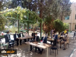 به مناسبت گرامیداشت هفته دفاع مقدس 
مراسم تجلیل از رزمندگان و خانوادهای معظم شهدای پردیس، و رونمایی از کتاب مقر گردویی نوشته دانشجومعلم پردیس علیرضا کریمی در پردیس حکیم فردوسی برگزارشد 4