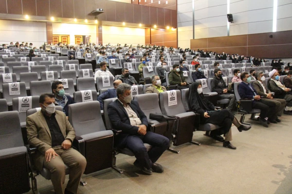 مراسم استقبال از دانشجویان جدید الورود به روایت تصویر 9