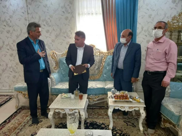 با حضور مدیر کل شاهد و امور ایثارگران سازمان مرکزی دانشگاه فرهنگیان  4