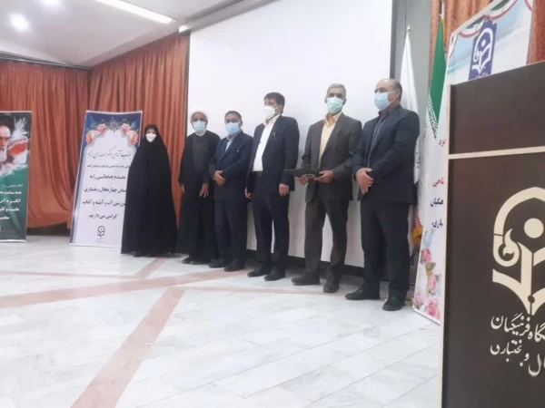 آیین تکریم و معارفه رییس دانشگاه فرهنگیان استان چهارمحال و بختیاری برگزار شد. 4