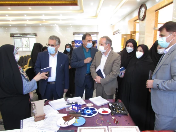 افزایش شایستگی های عمومی، تخصصی و حرفه ای در دوره دانشجویی  12