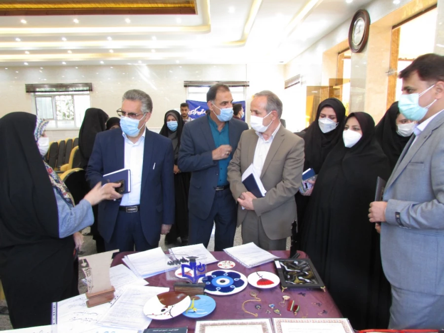 افزایش شایستگی های عمومی، تخصصی و حرفه ای در دوره دانشجویی 12